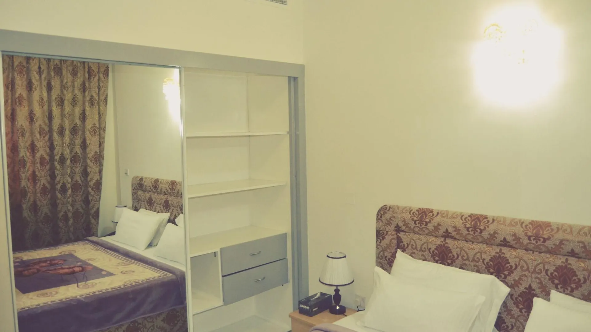 Sky Hotel Apartments Ντουμπάι